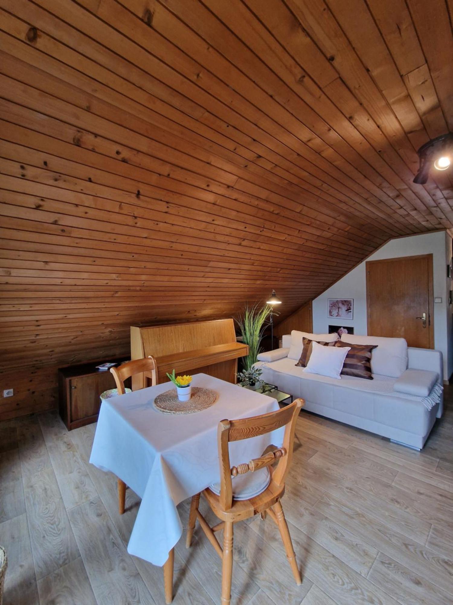 Vila Nana Bled Apartments & Rooms Bagian luar foto